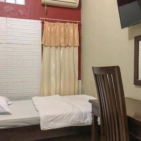 Sinar Hotel Enrekang Bagian luar foto
