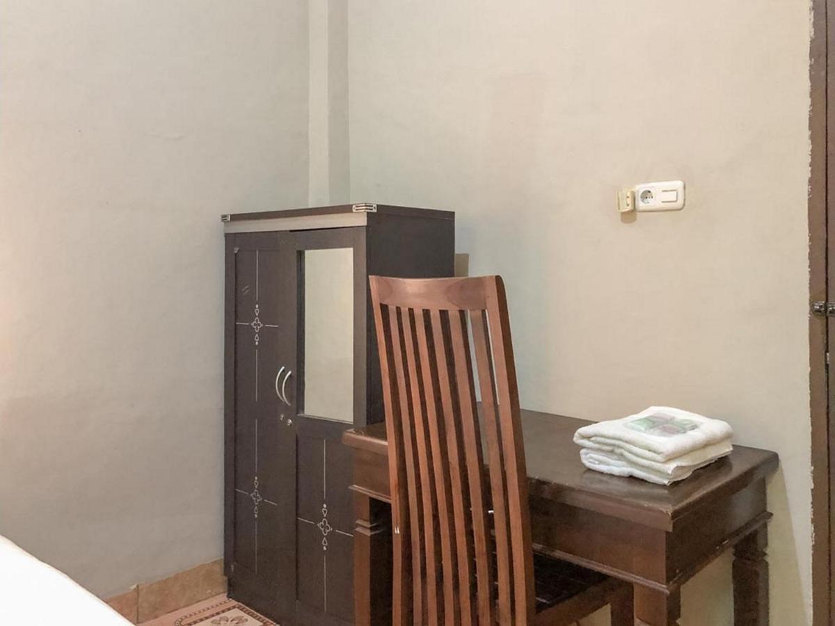 Sinar Hotel Enrekang Bagian luar foto