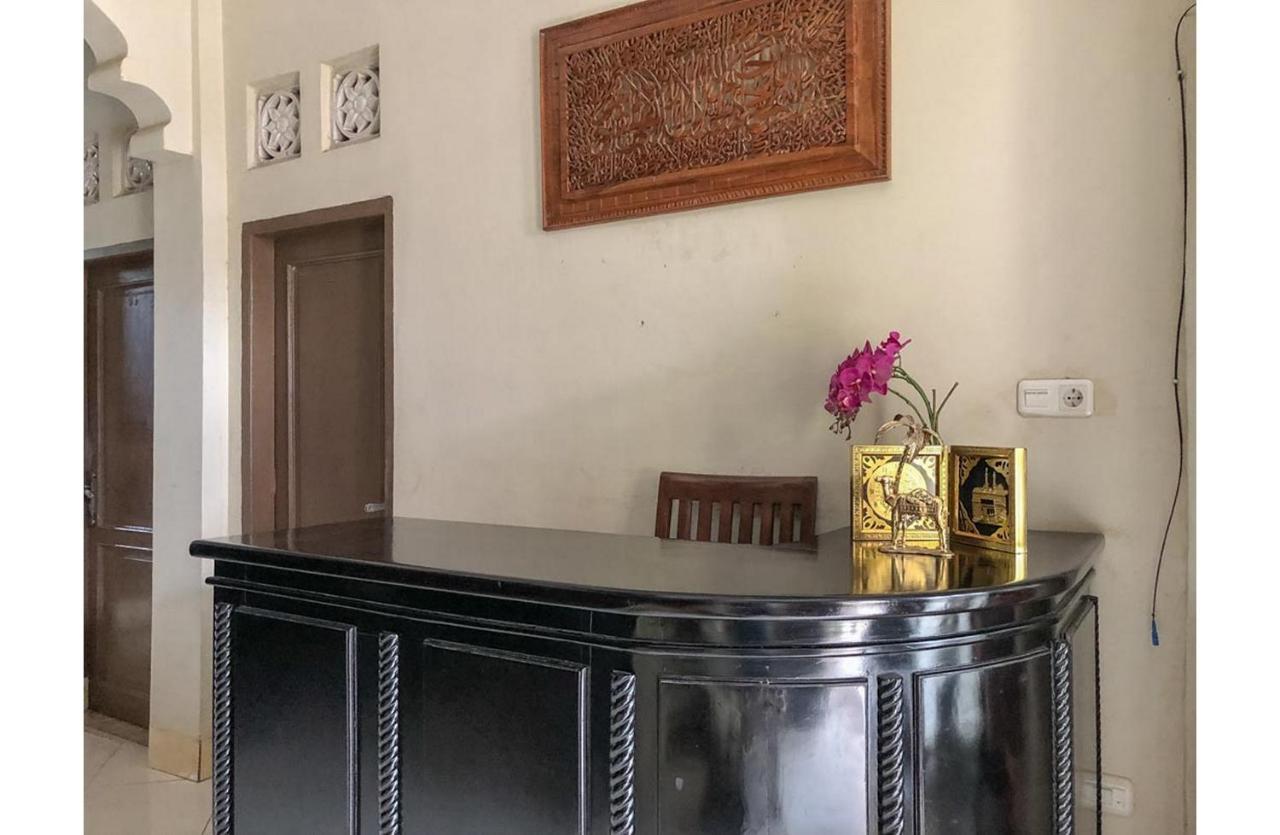 Sinar Hotel Enrekang Bagian luar foto